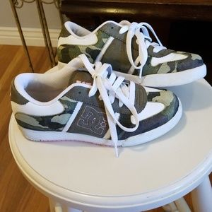 Women's Camo/pink DC Shoes